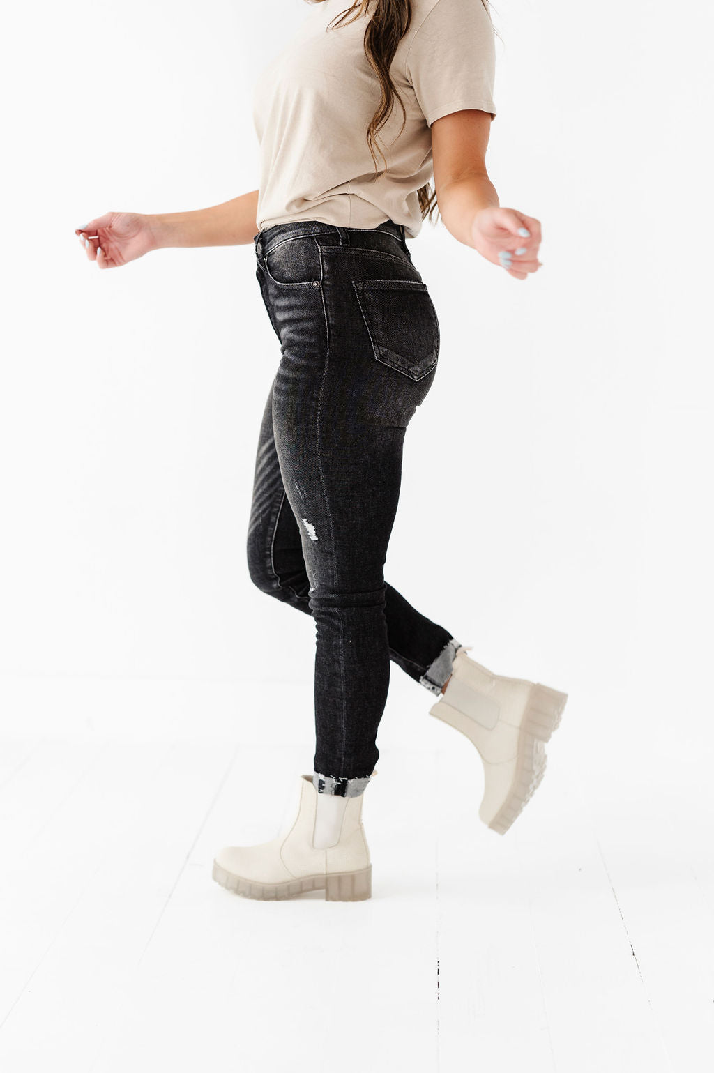 Neveah Skinny Jeans Neveah Skinny Jeans