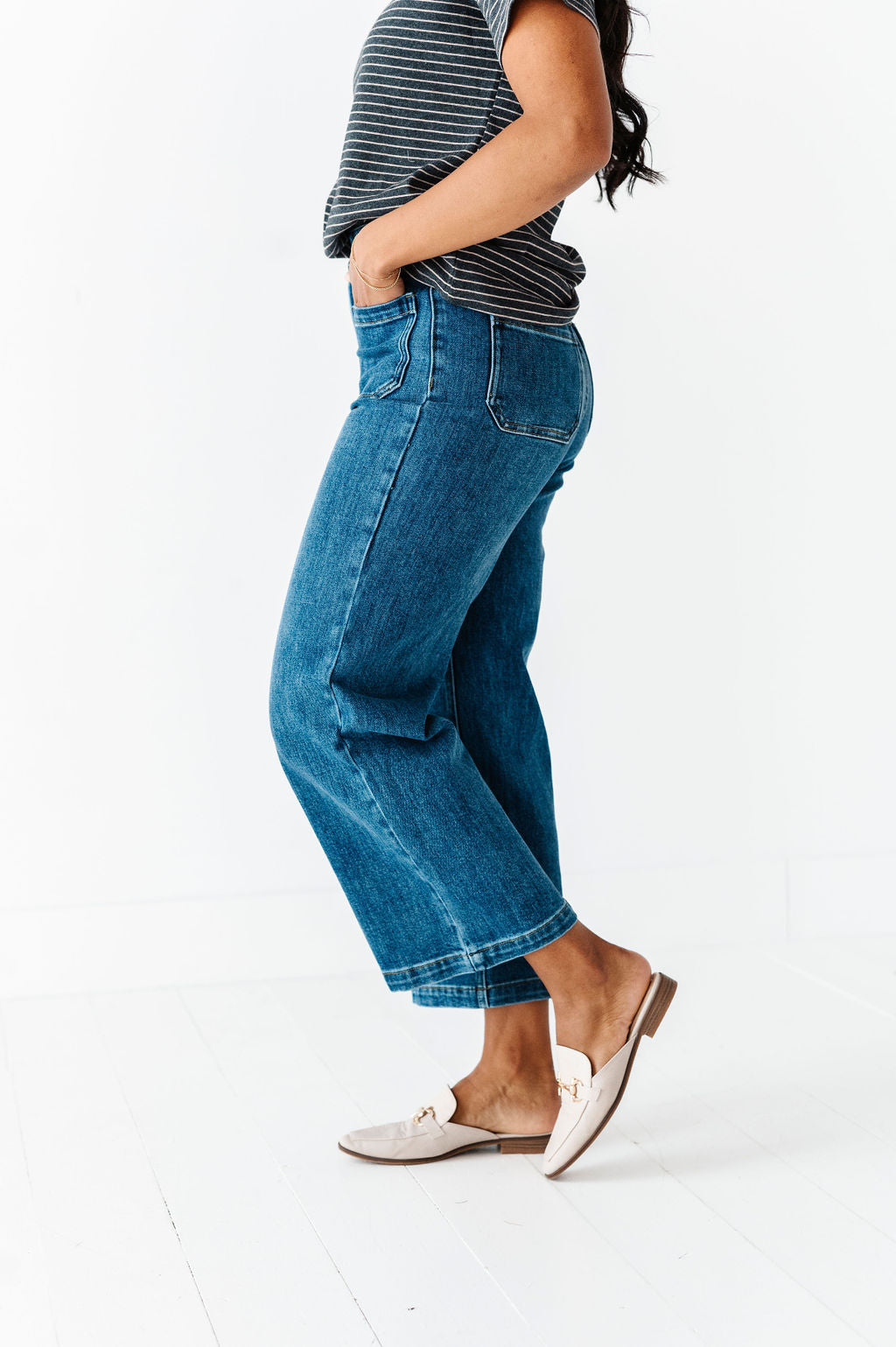 Jenny Straight Leg Cropped Jean Jenny Straight Leg Cropped Jean