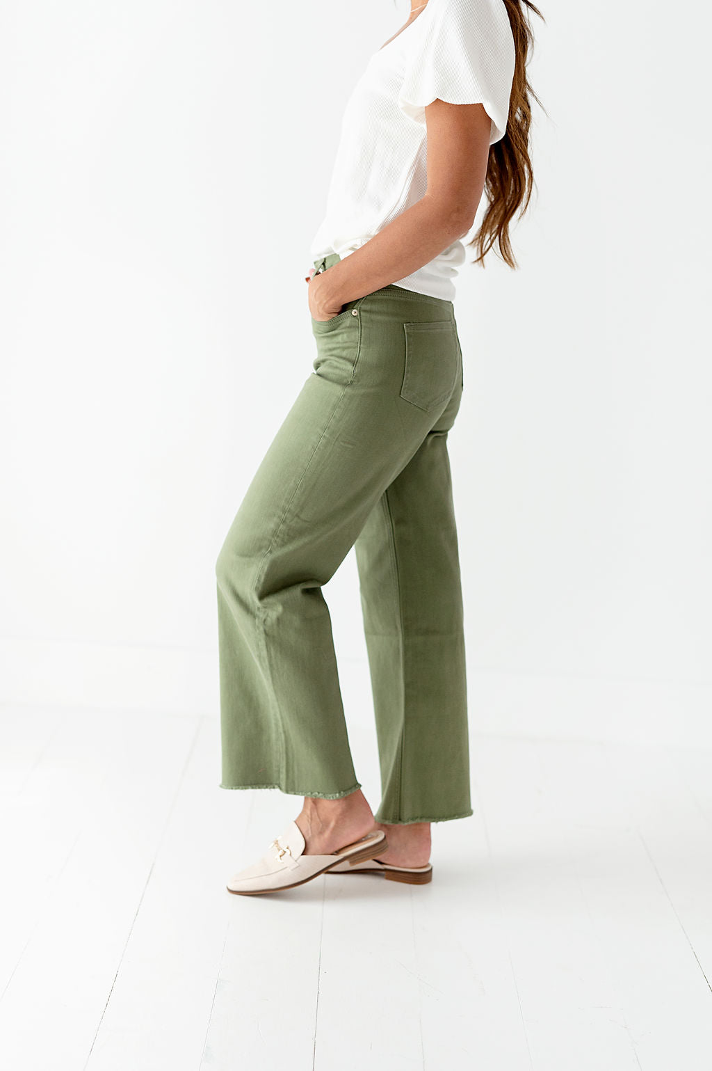 Kai High Rise Jeans in Olive - Size 24 Left Kai High Rise Jeans in Olive - Size 24 Left