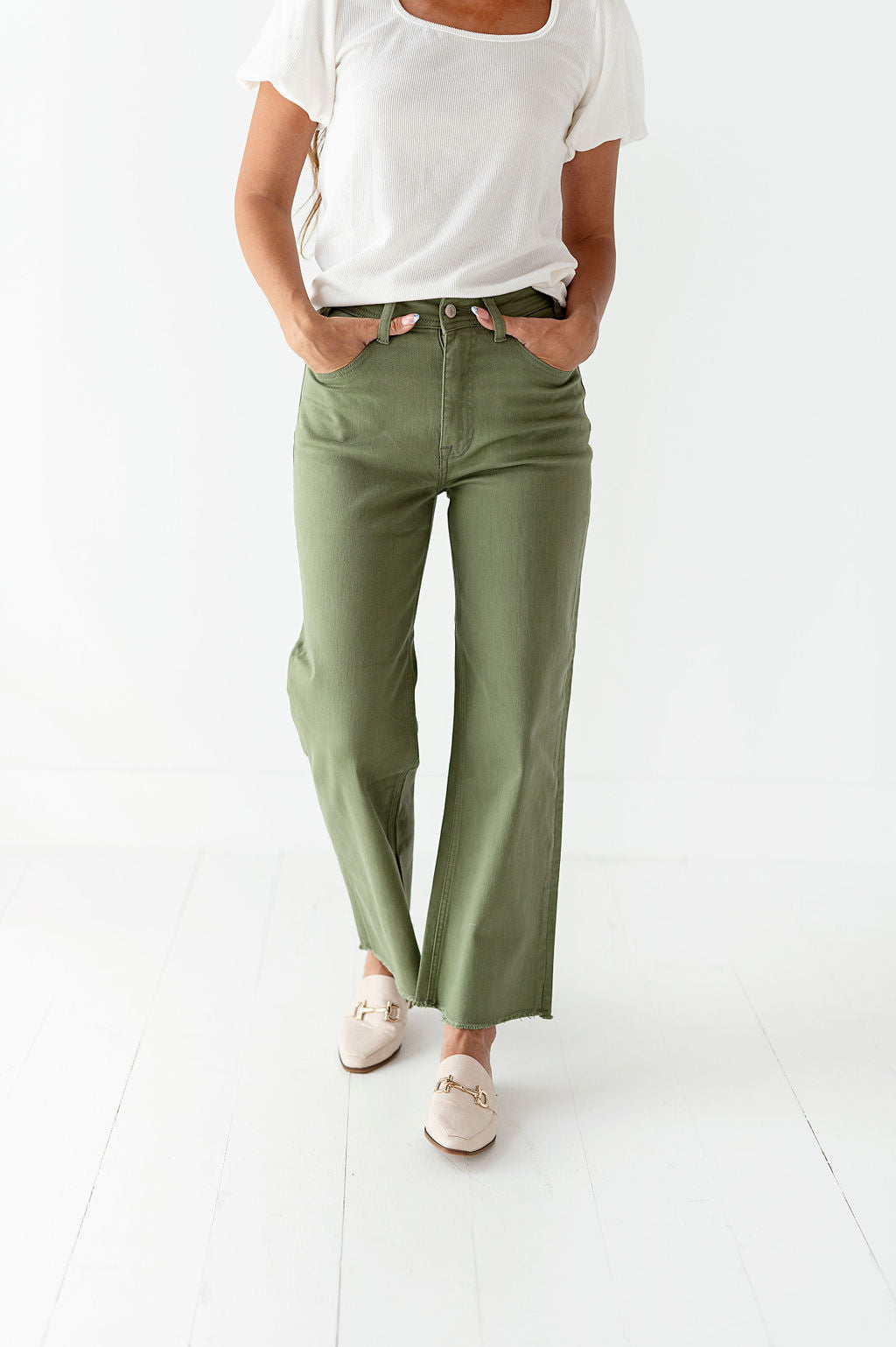 Kai High Rise Jeans in Olive - Size 24 Left Kai High Rise Jeans in Olive - Size 24 Left