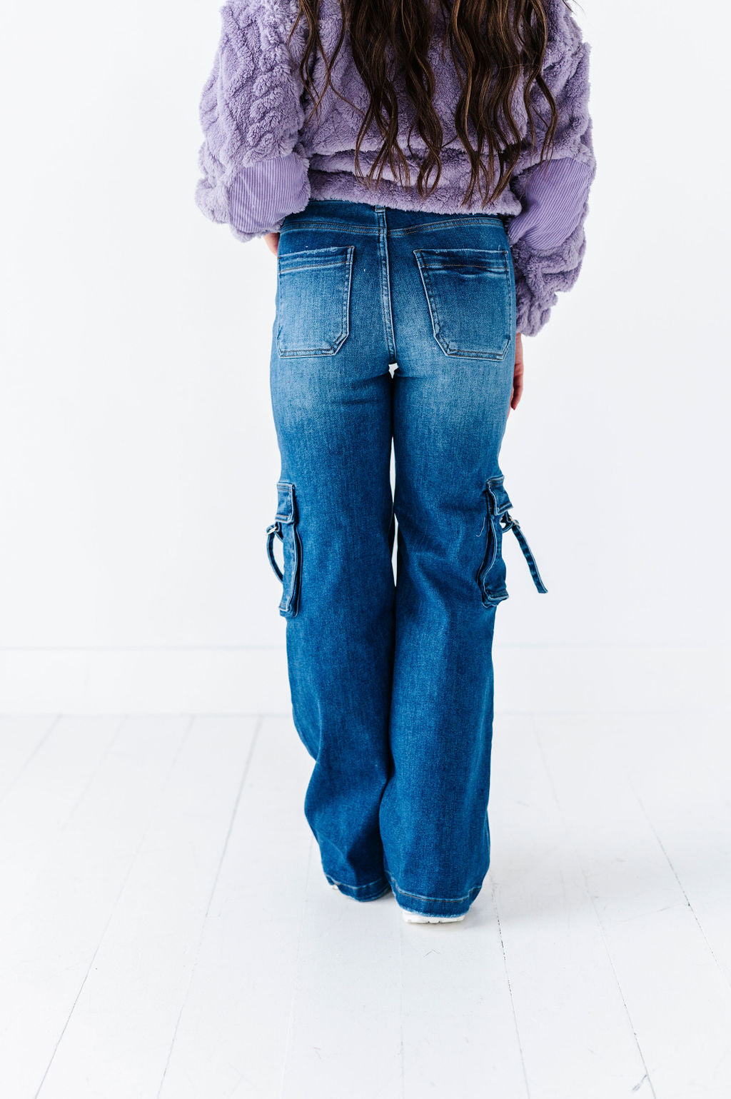 Lila High Rise Cargo Pocket Wide Jean Lila High Rise Cargo Pocket Wide Jean